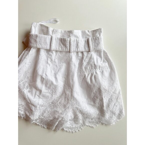 SELF PORTRAIT White Lace Belted Scalloped Pleated Paperbag Waist Shorts, Size 2 - Picture 10 of 16